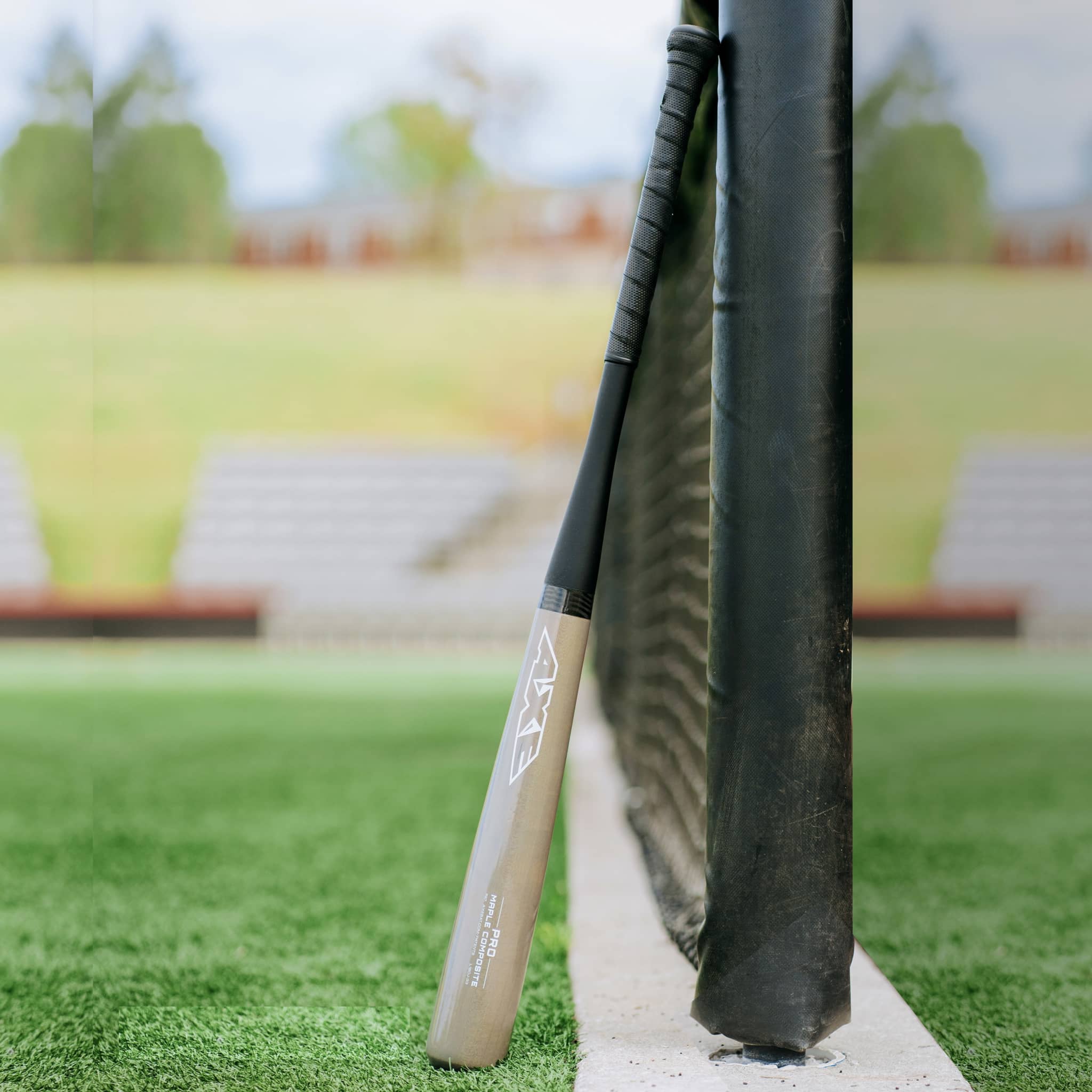 Axe Pro Maple Composite Wood Bat - Flared Handle - Image 4