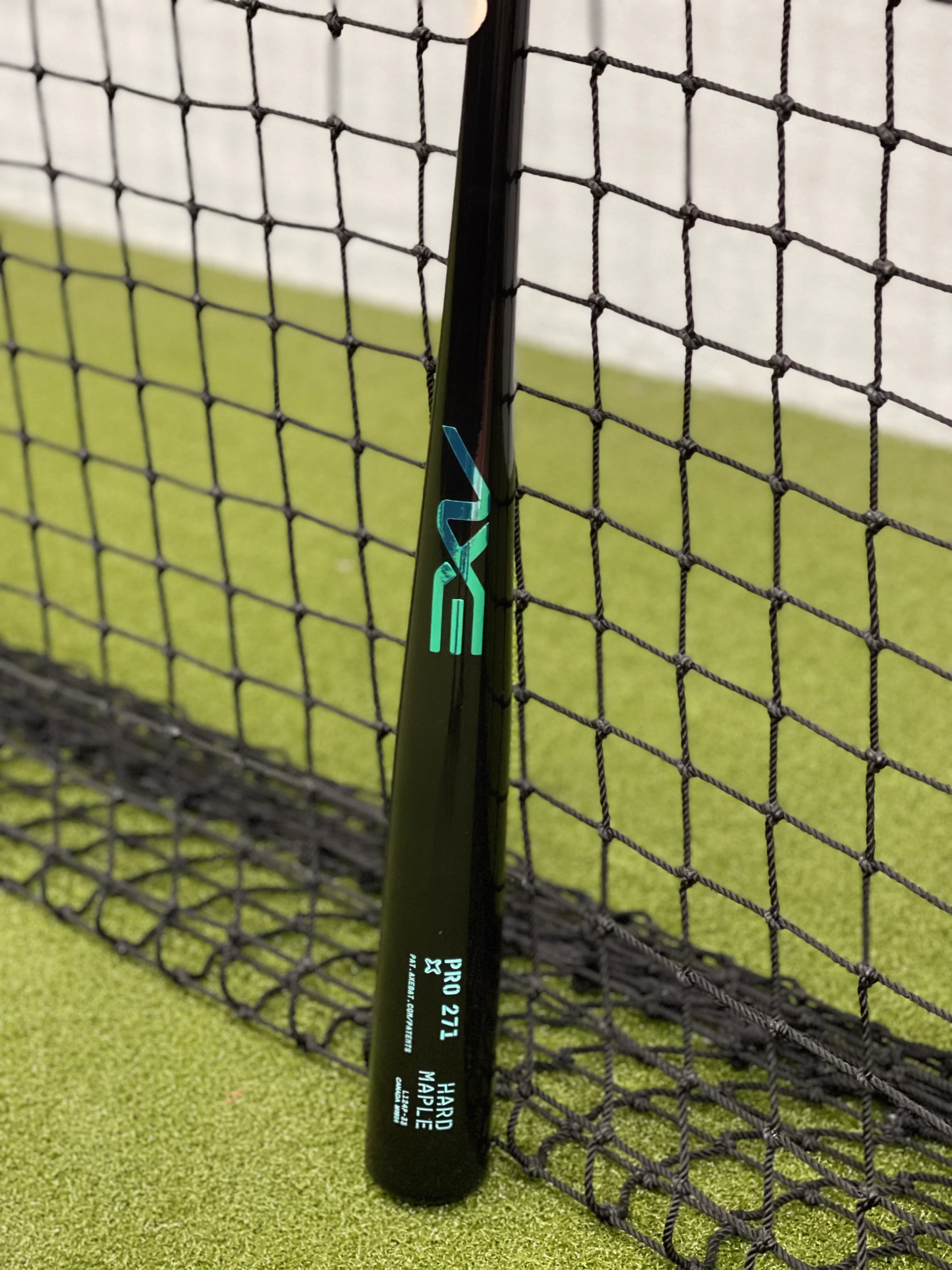 Axe Pro Series Maple Wood Baseball Bat  | SPD 271 Turn | Vantablack | Axe Handle - Image 5